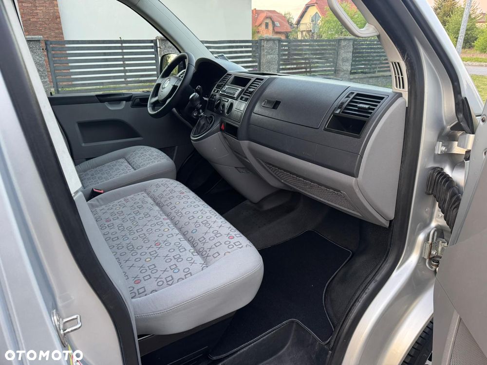 Volkswagen TRANSPORTER L2H1 Długi Klima Tempomat Furgon 3os. Rury Pdc Hak Serwis - 18