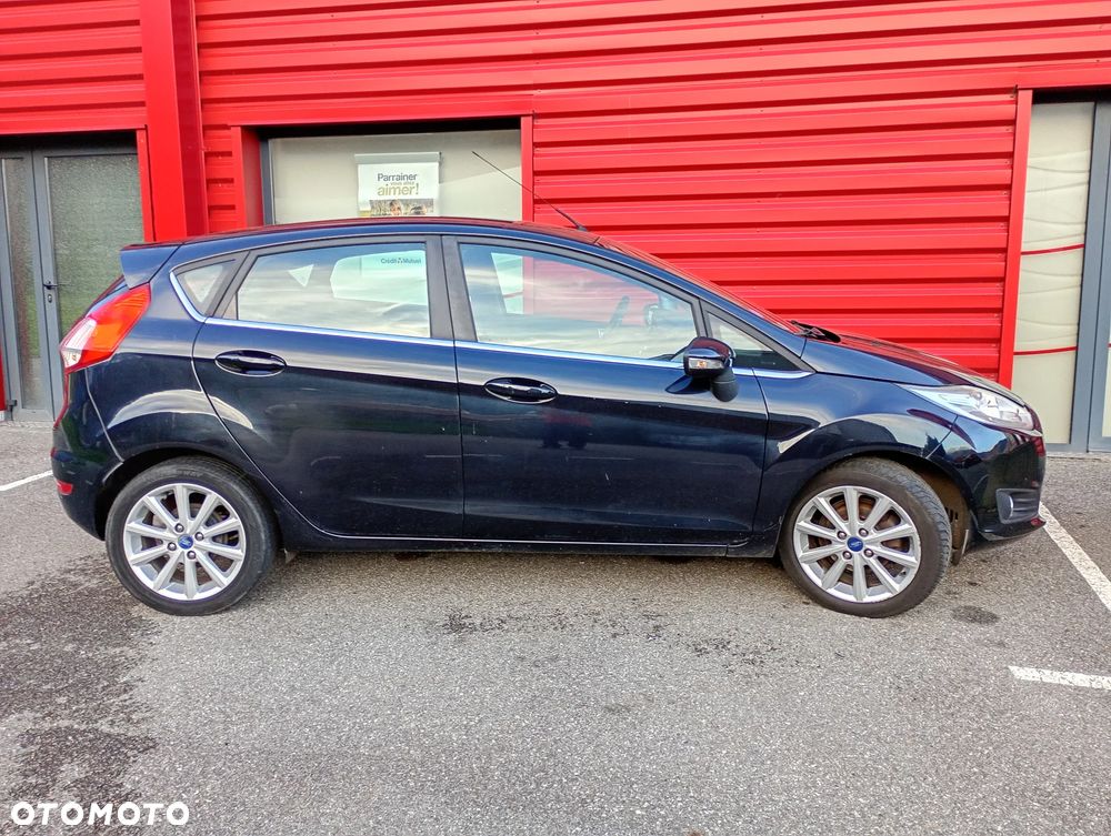 Ford Fiesta - 6