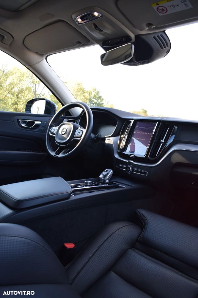 Volvo XC 60 T8 Twin Engine AWD Inscription - 9