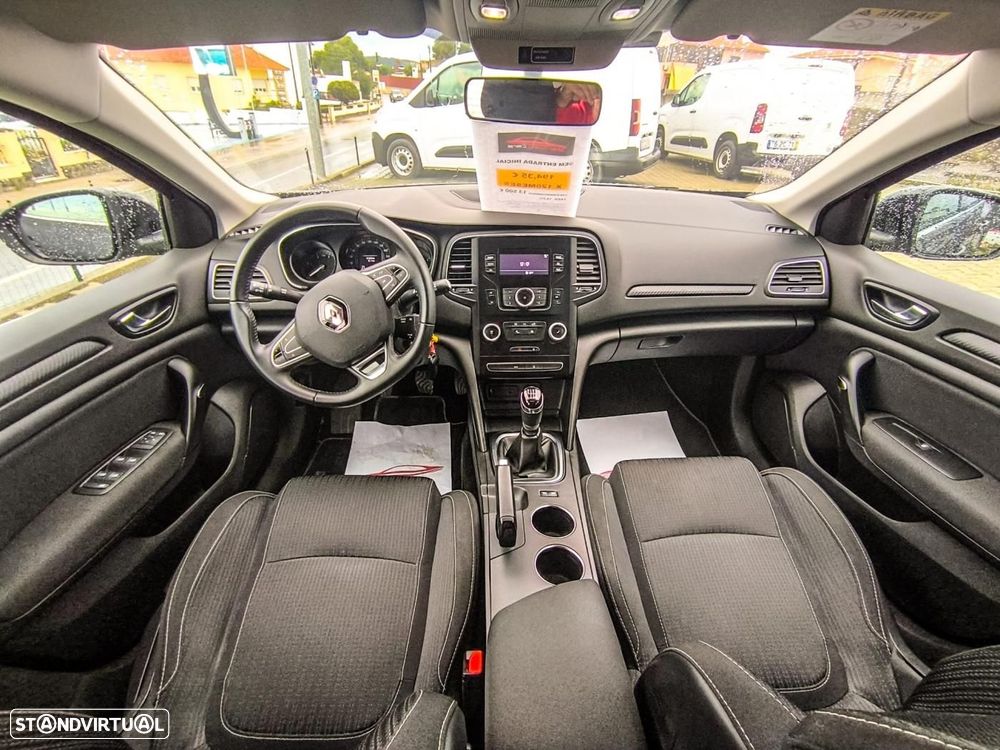 Renault Mégane Sport Tourer 1.5 dCi Zen - 11