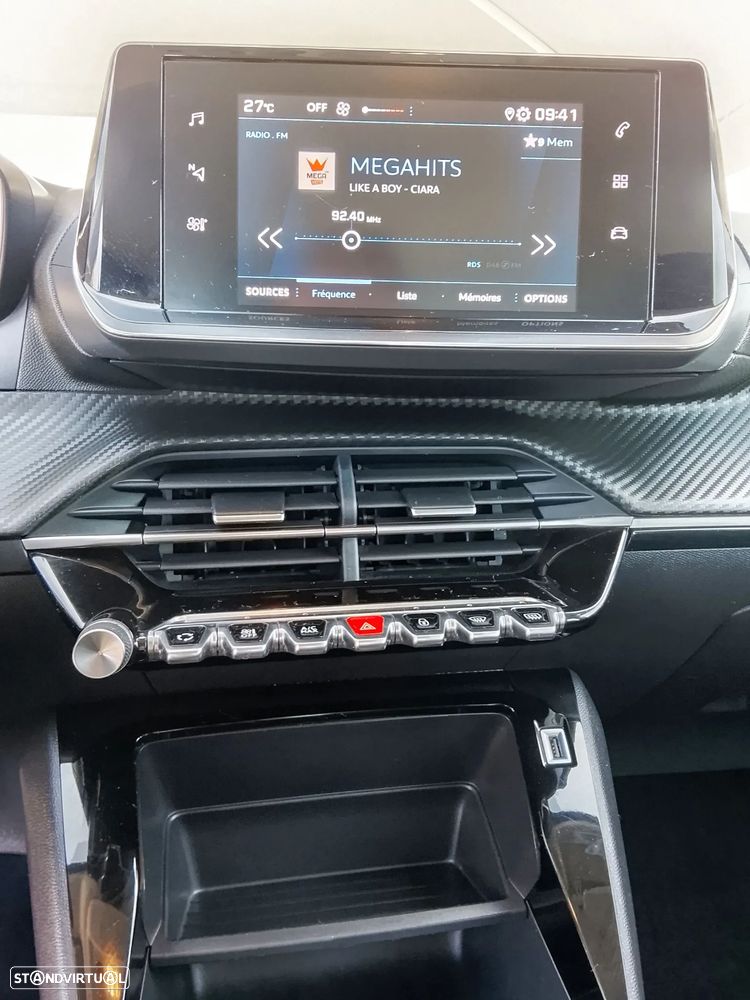 Peugeot 208 1.2 PureTech Active - 11