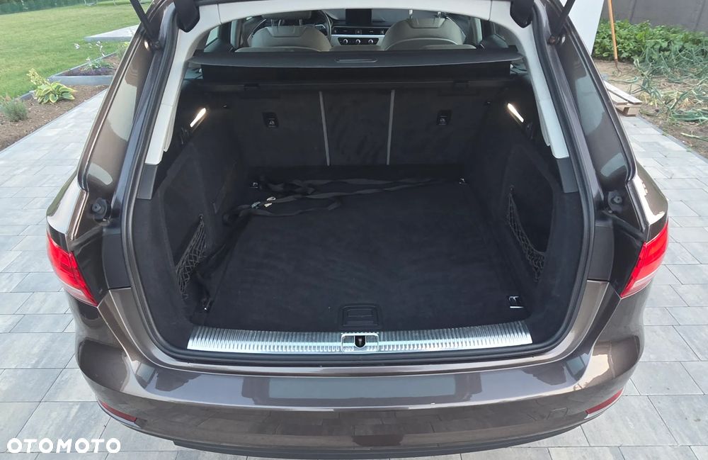 Audi A4 Avant 2.0 TDI - 13