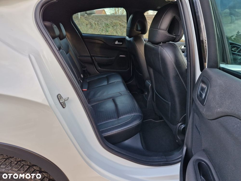 DS Automobiles DS 4 Crossback - 18