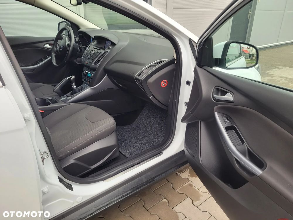 Ford Focus 1.0 EcoBoost Edition Start - 32