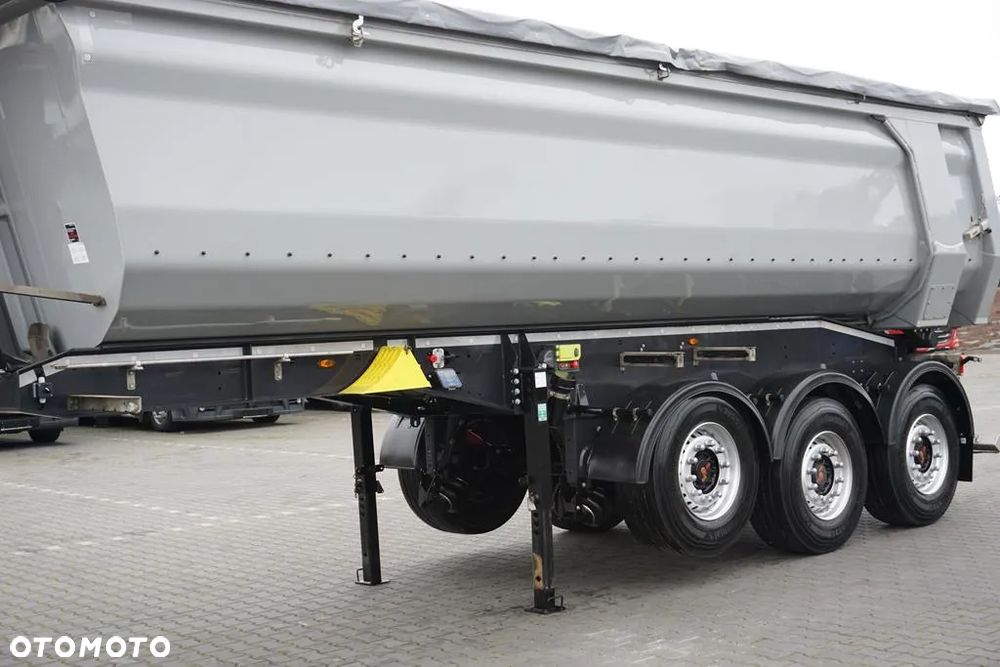 Schwarzmuller / WYWROTKA / 27 M3 / 2 X OŚ PODNOSZONA - 12