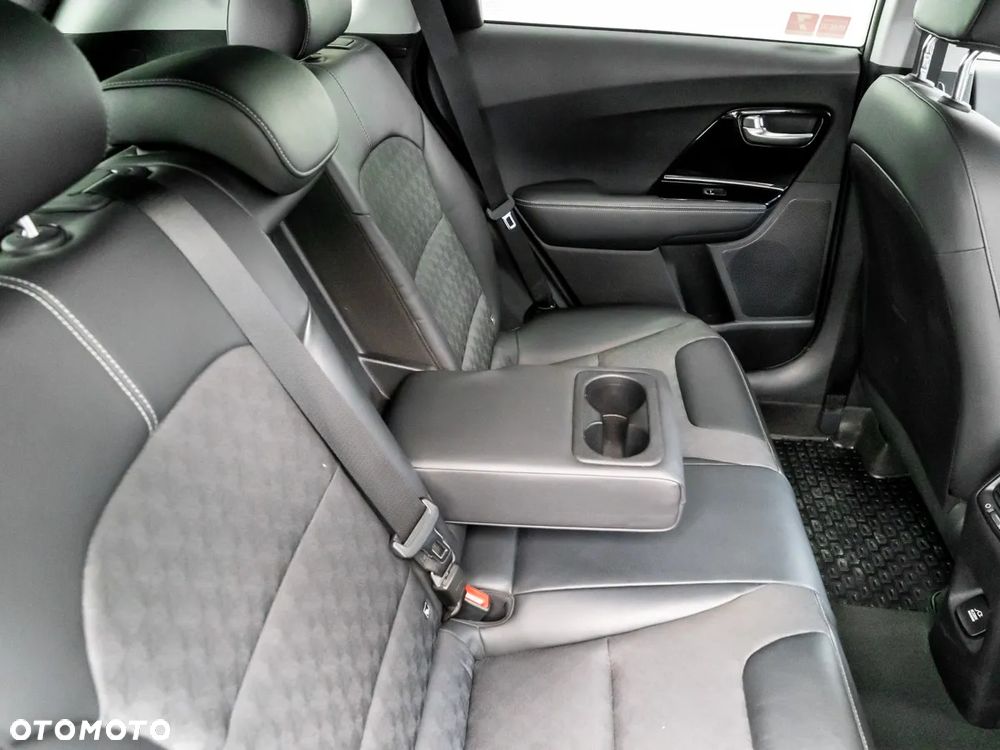 Kia Niro - 17