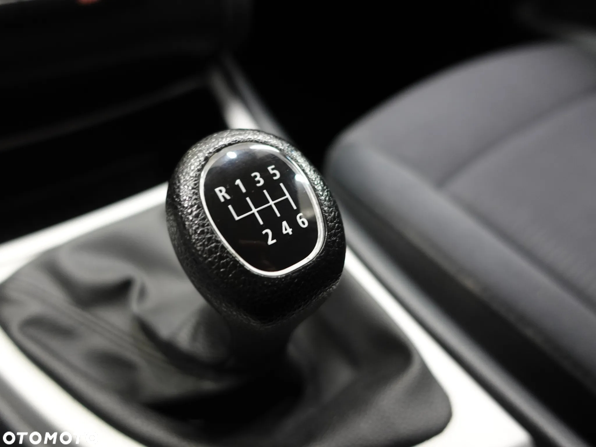 BMW Seria 1 116i - 33