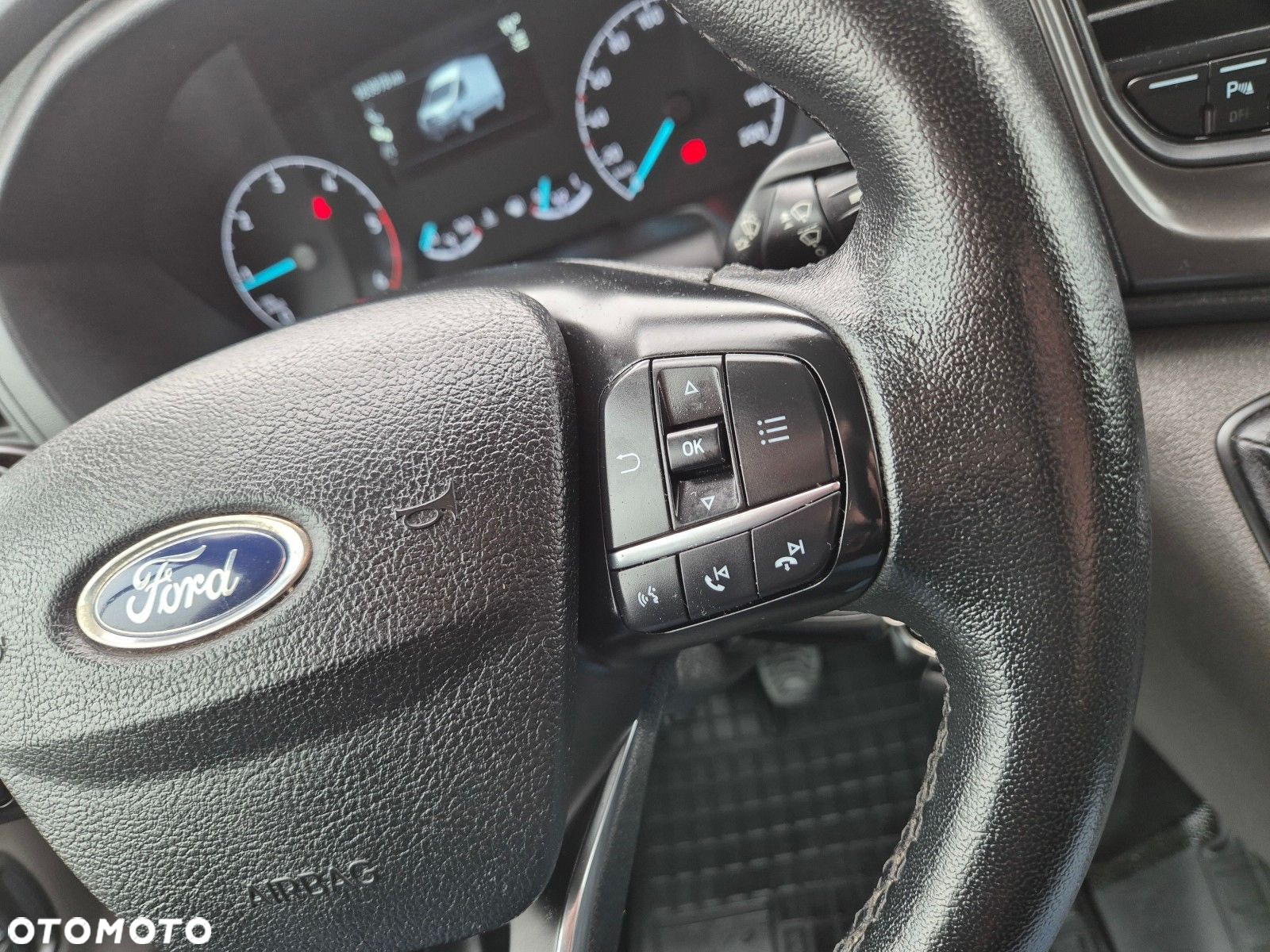 Ford transit Lift L3H3 *69999zł NETTO* 2,0TdCi/131KM - 21