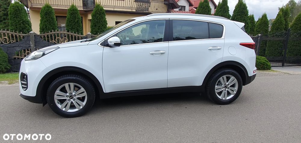 Kia Sportage - 4