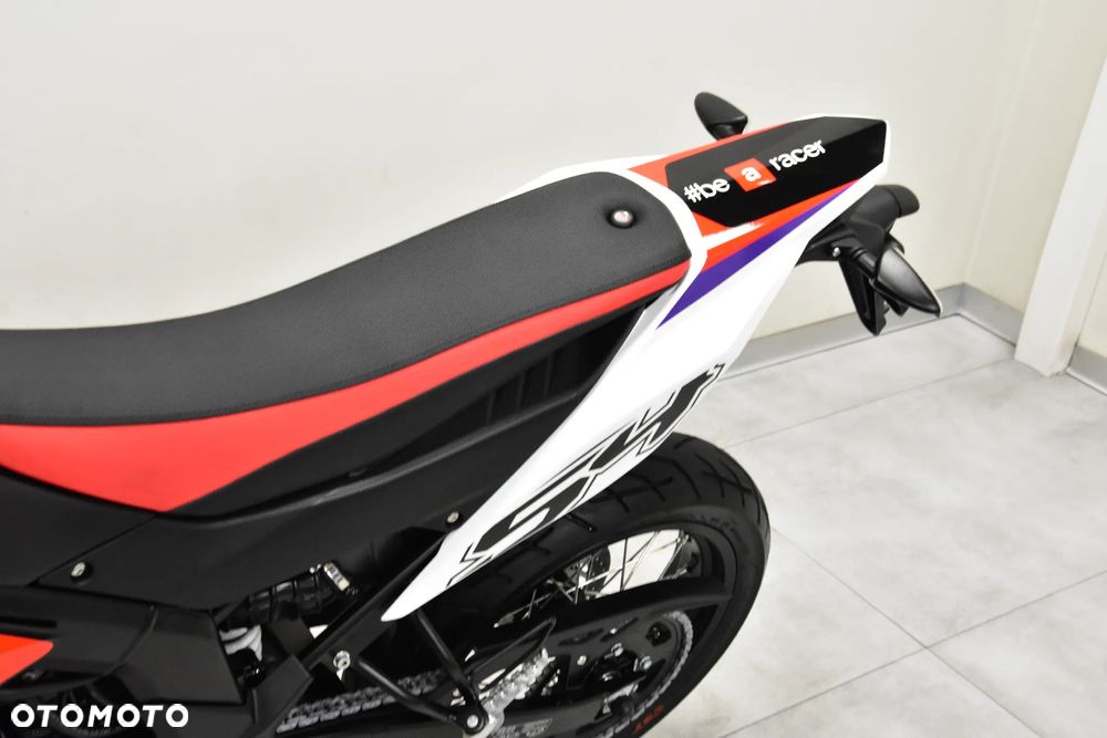 Aprilia SX - 17