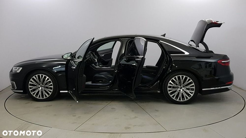 Audi A8 - 10