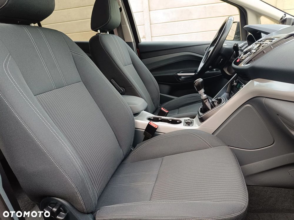 Ford Grand C-MAX 2.0 TDCi Titanium - 20