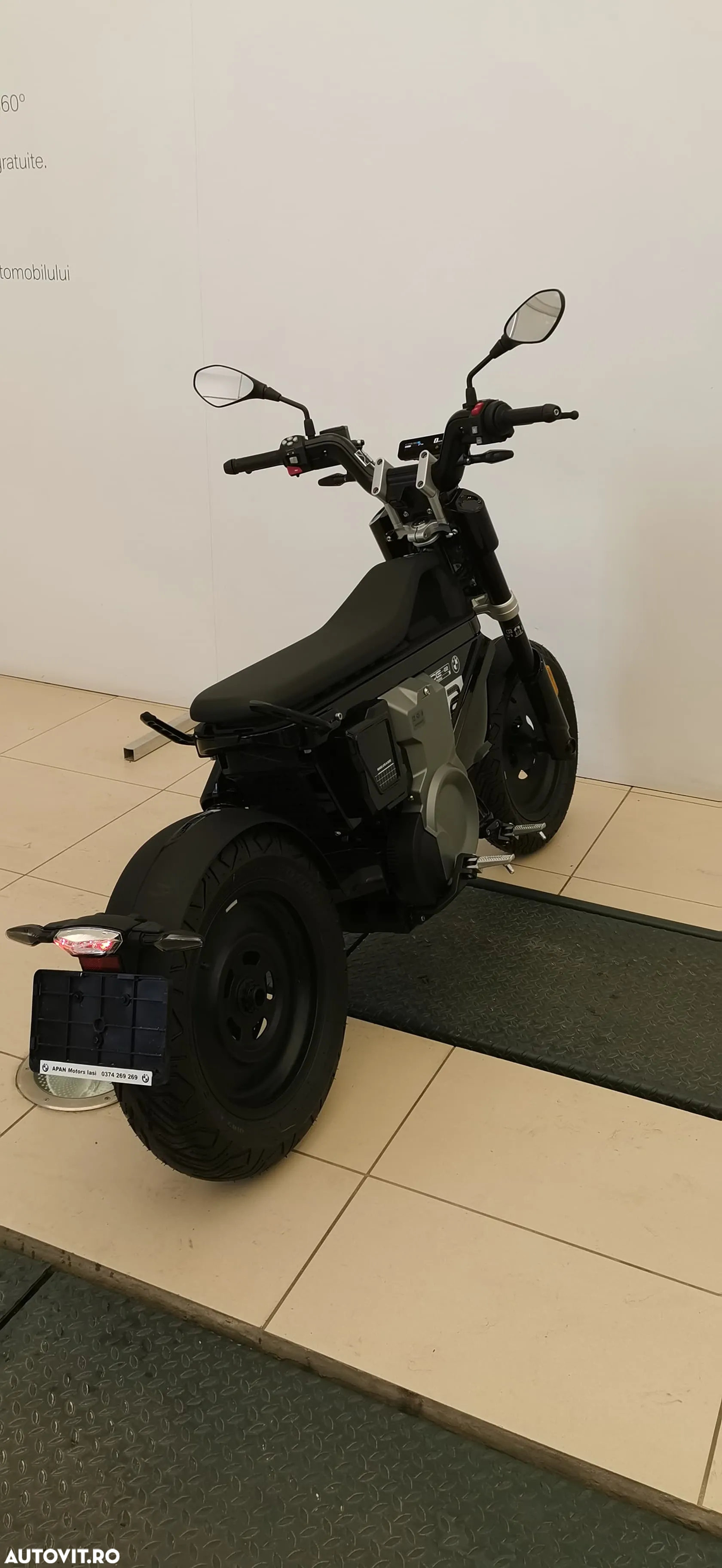 BMW CE 02 - 16