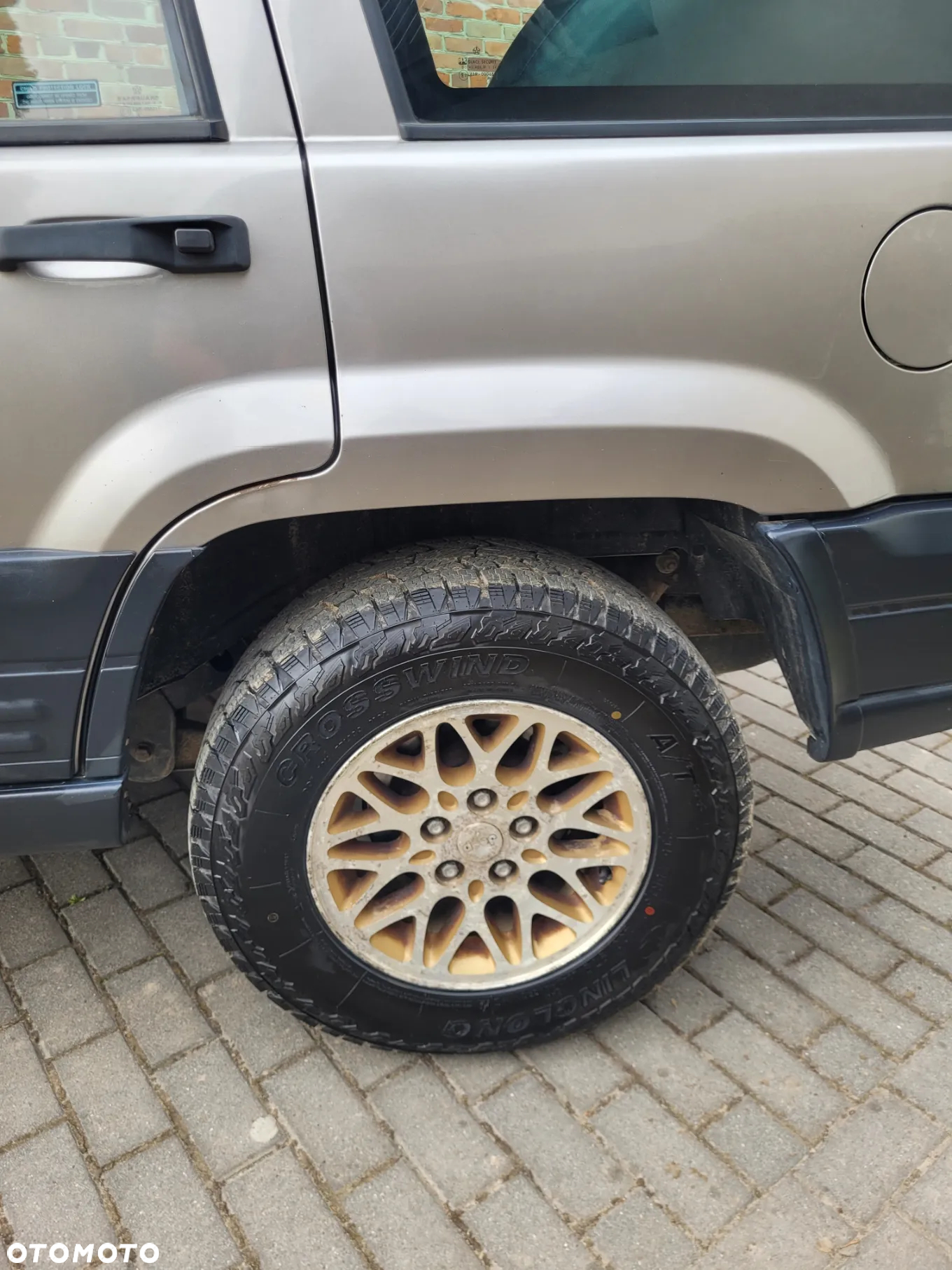 Jeep Grand Cherokee - 11