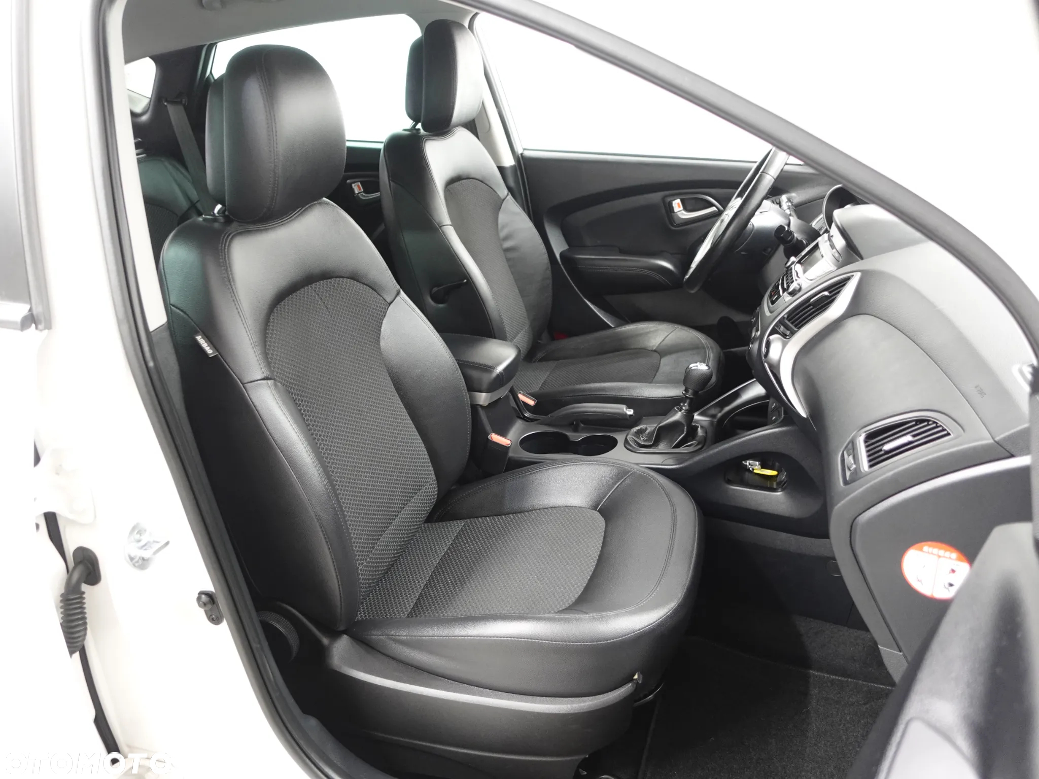 Hyundai ix35 2.0 CRDi 4WD Premium - 27
