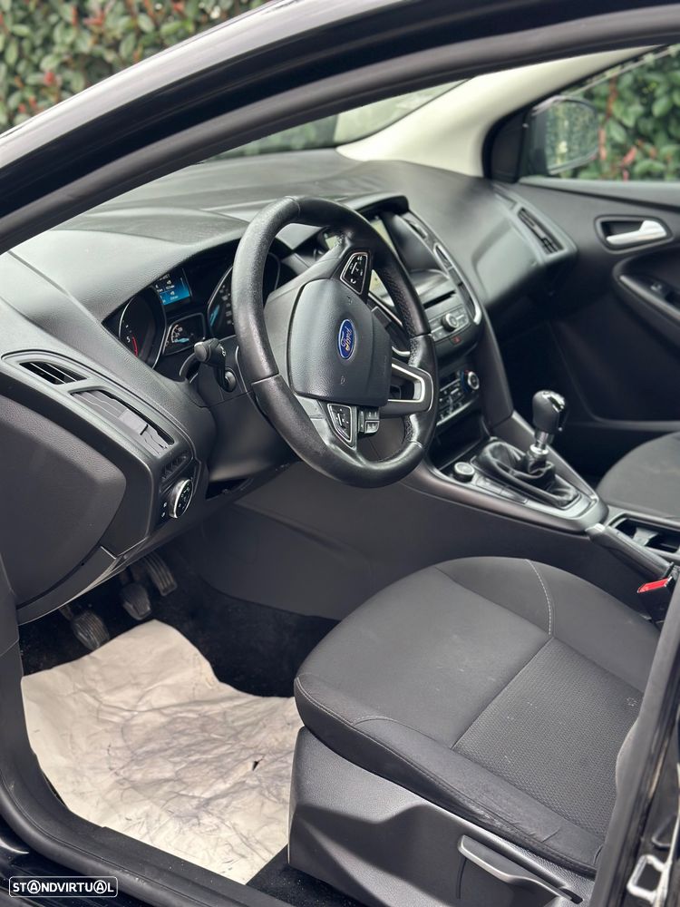 Ford Focus 1.5 TDCi Titanium - 5