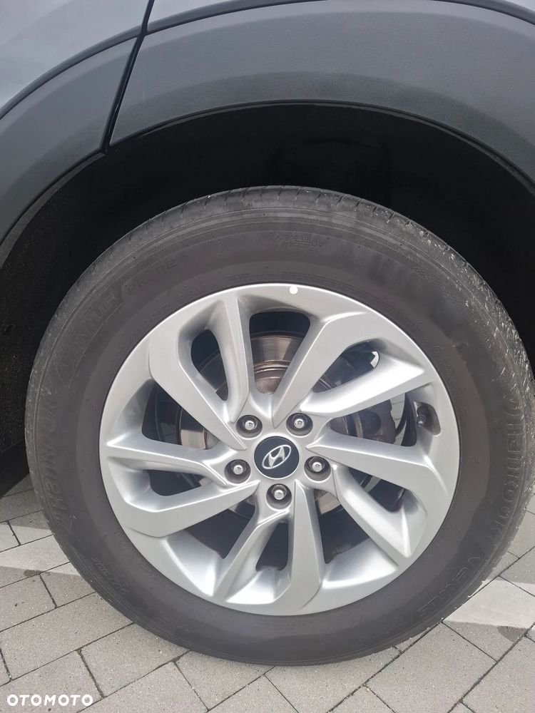 Hyundai Tucson 1.6 GDI BlueDrive Comfort 2WD - 38