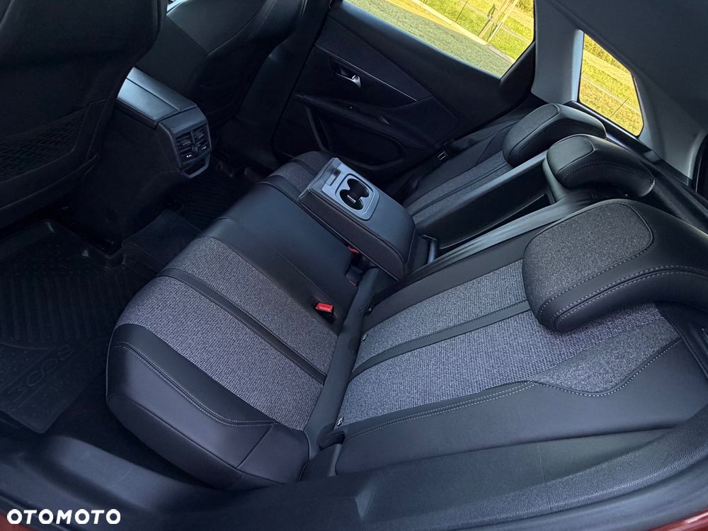 Peugeot 3008 BlueHDi 180 Stop & Start EAT6 GT - 27