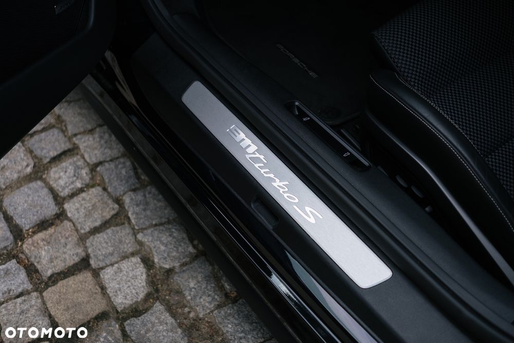 Porsche 911 Turbo S - 19