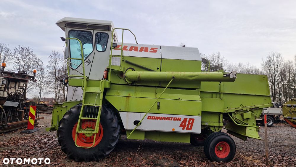 Claas Dominator 48 - 34