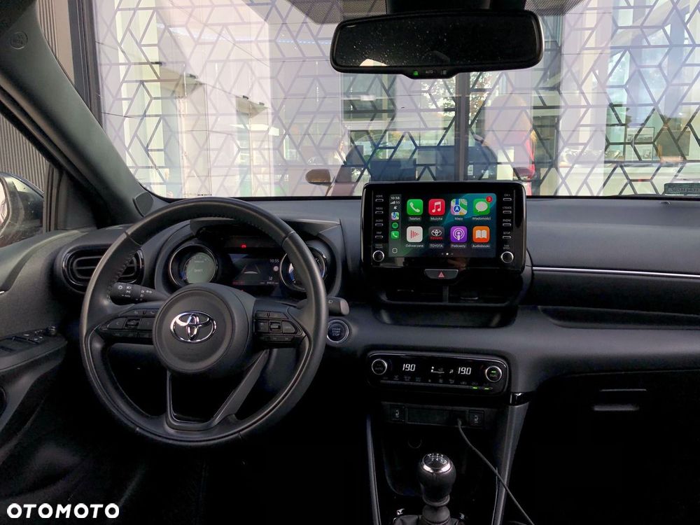 Toyota Yaris 1.5 Selection Style - 5