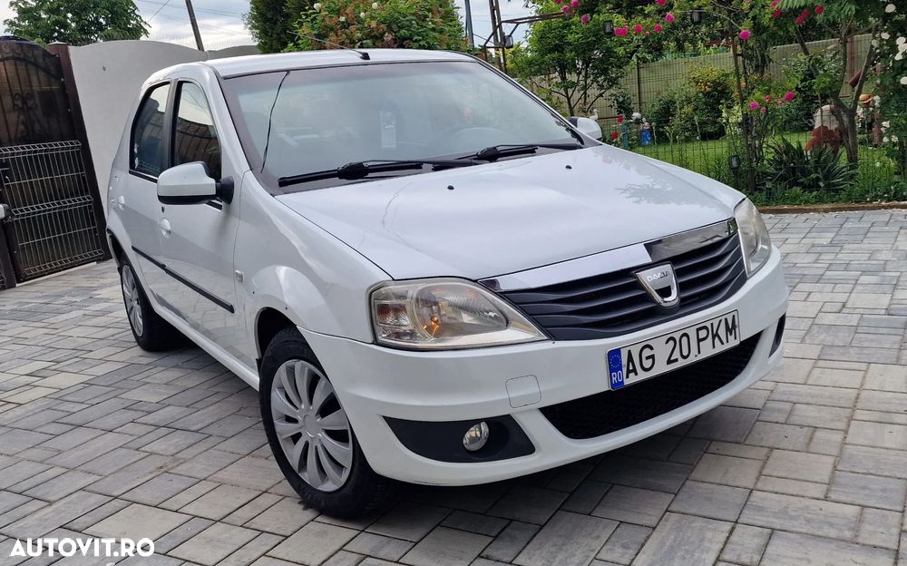 Dacia Logan - 1