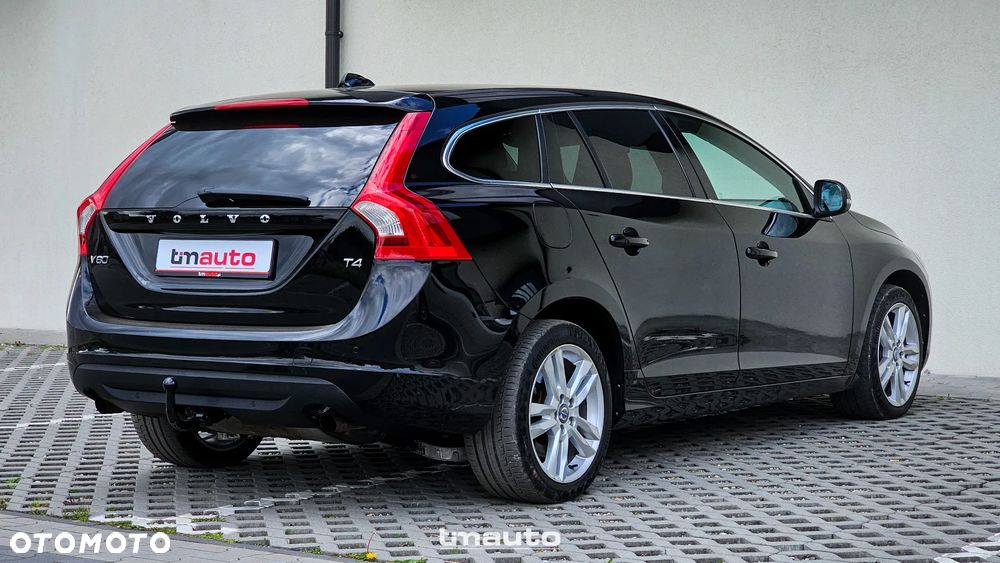 Volvo V60 T4 Kinetic - 3