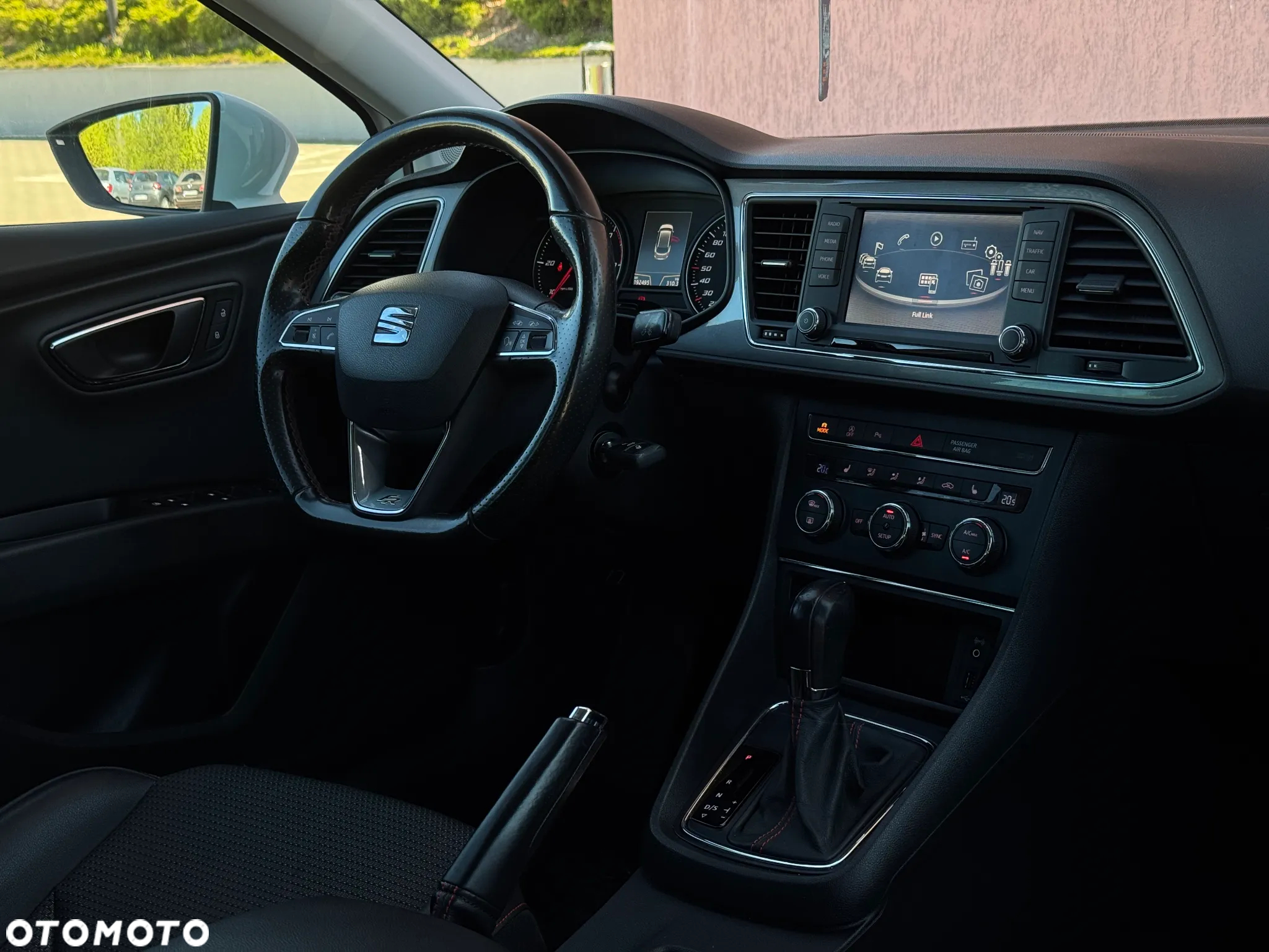 Seat Leon ST 2.0 TDI Start&Stop DSG FR - 30