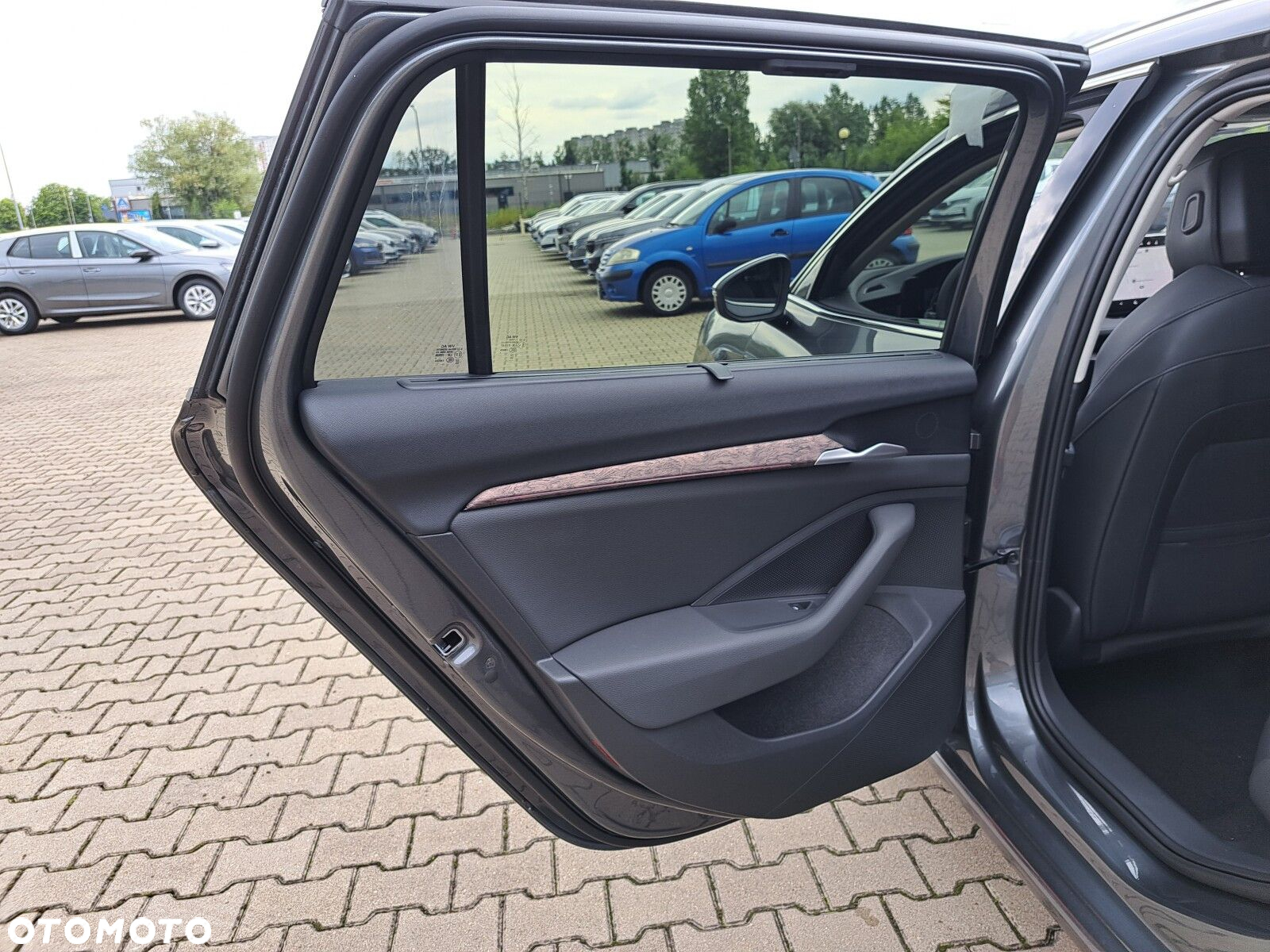 Skoda Superb 2.0 TSI 4x4 L&K DSG - 30