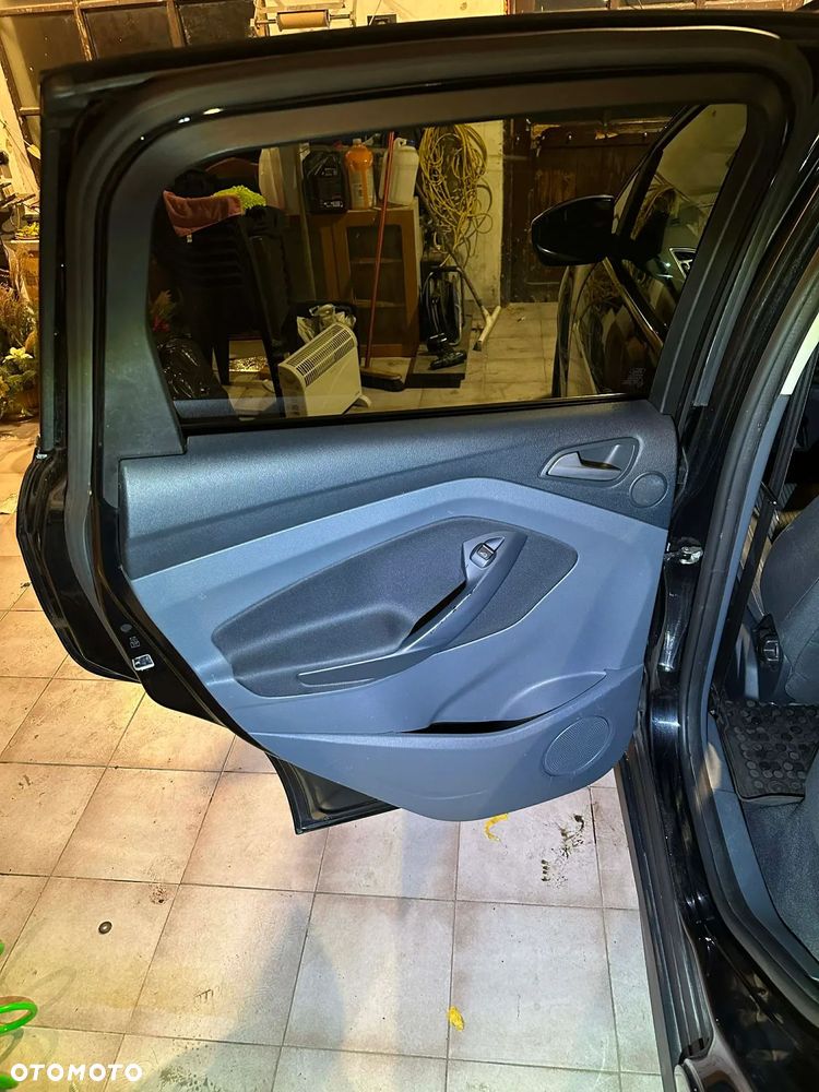 Ford C-MAX 2.0 TDCi Titanium - 14