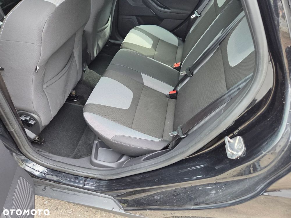 Ford Focus 1.6 EcoBoost Titanium - 28