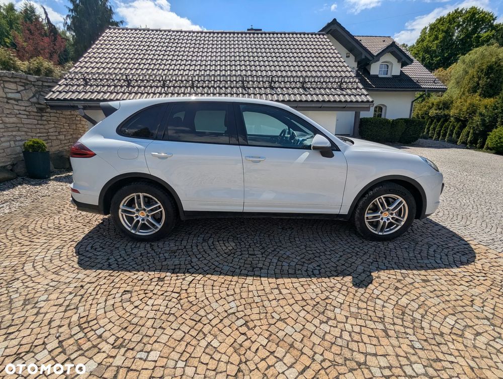 Porsche Cayenne Tiptronic S - 10