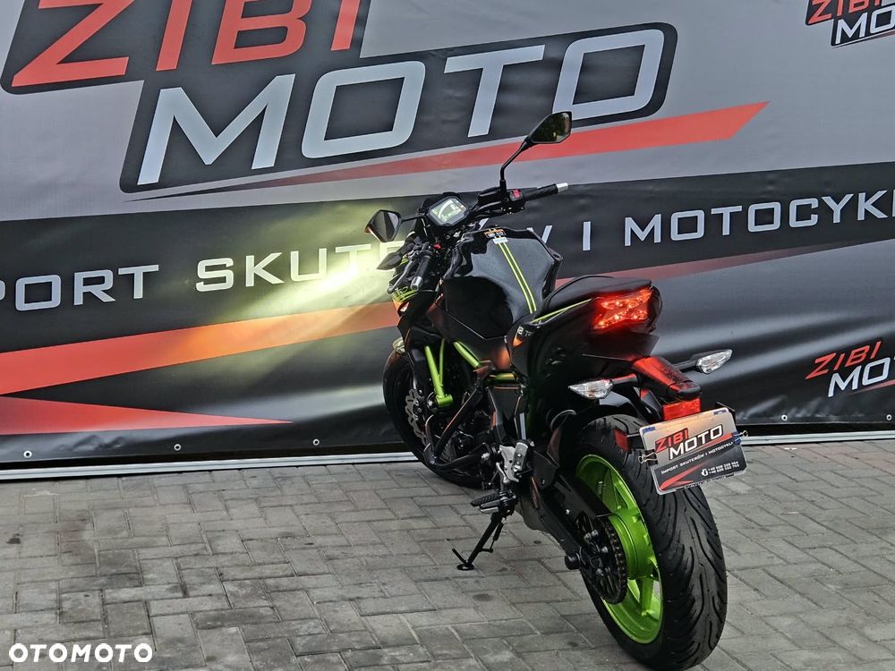 Kawasaki Z 650 - 18