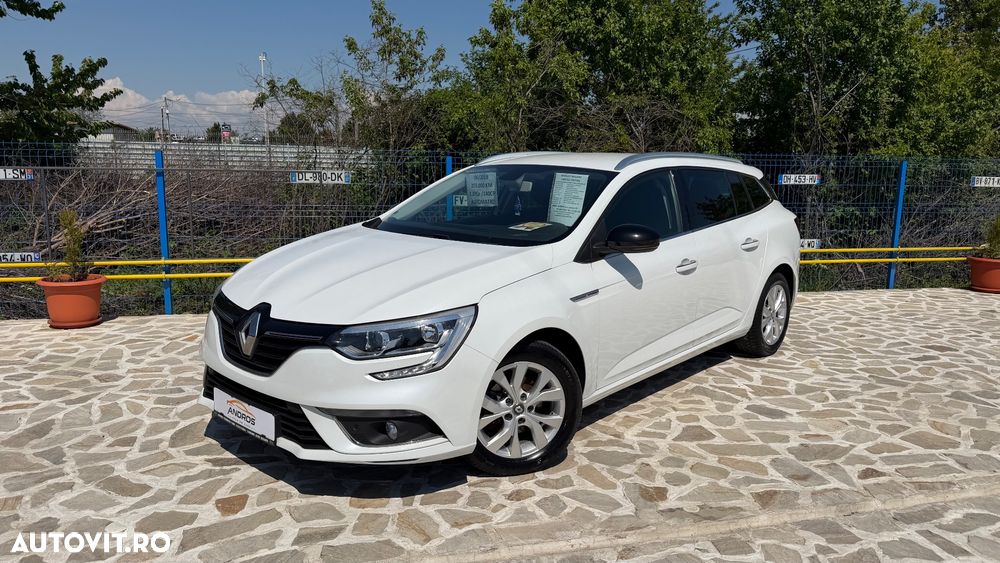 Renault Megane - 1