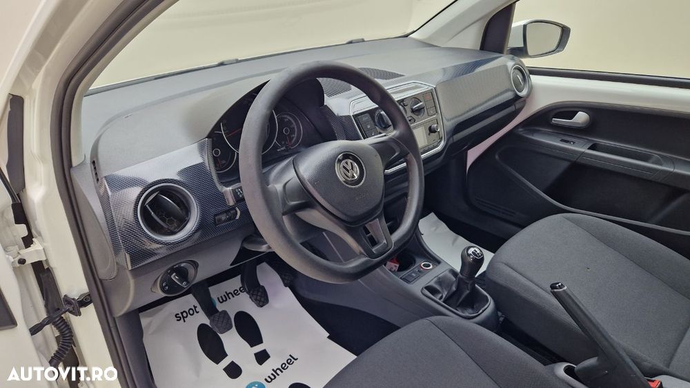 Volkswagen up! - 14