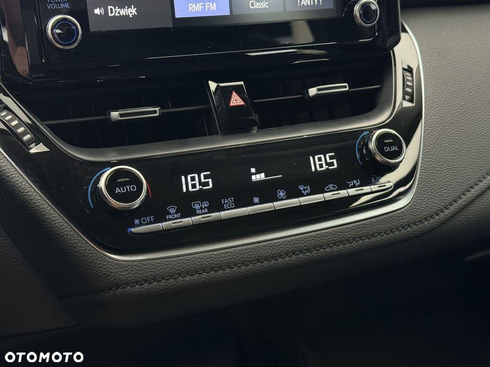 Toyota Corolla 1.5 Comfort - 27