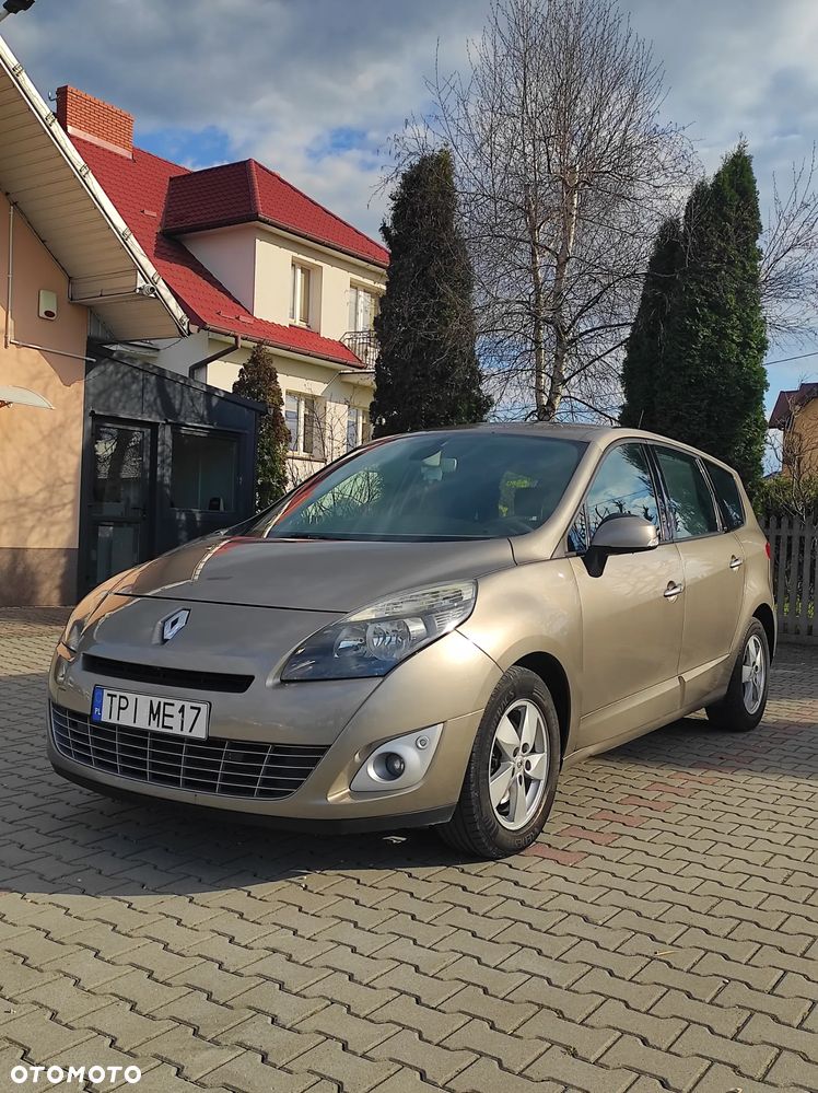 Renault Grand Scenic dCi 110 LIMITED - 1