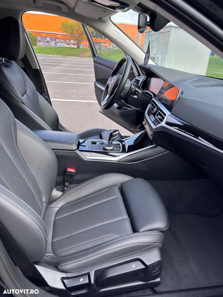 BMW Seria 3 320e Aut. Sport Line - 14