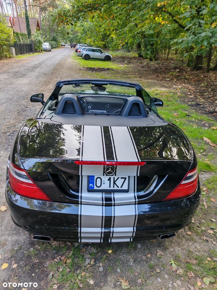 Mercedes-Benz SLK 200 (BlueEFFICIENCY) 7G-TRONIC - 30