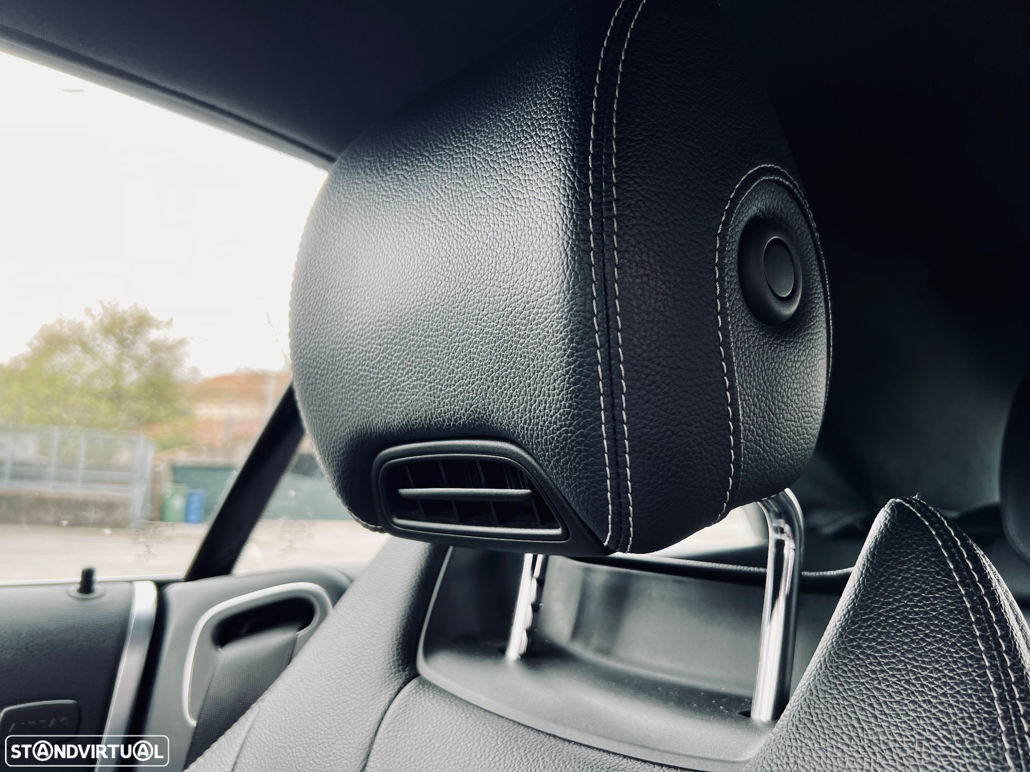 Mercedes-Benz C 200 Coupe 9G-TRONIC AMG Line - 19