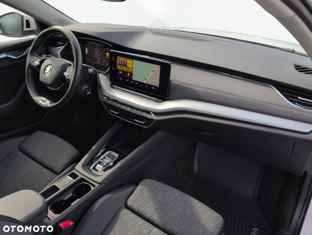 Skoda Octavia 2.0 TDI Style DSG - 17