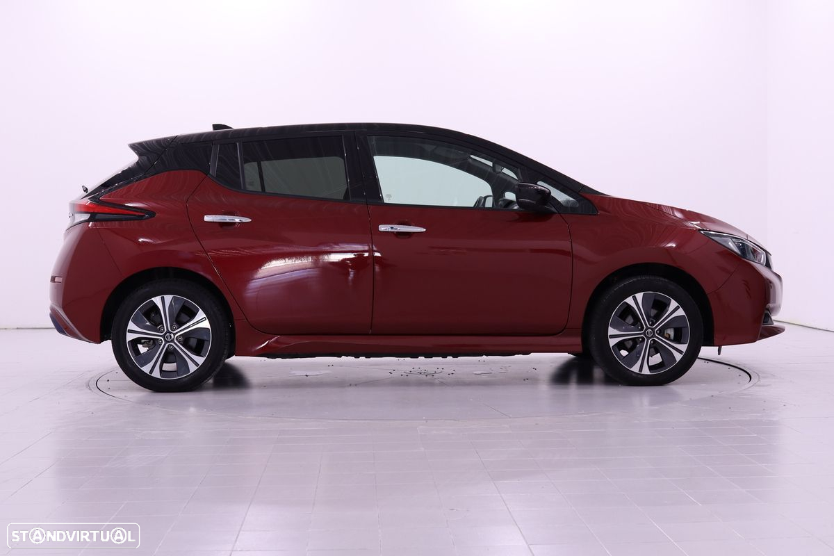 Nissan Leaf - 8