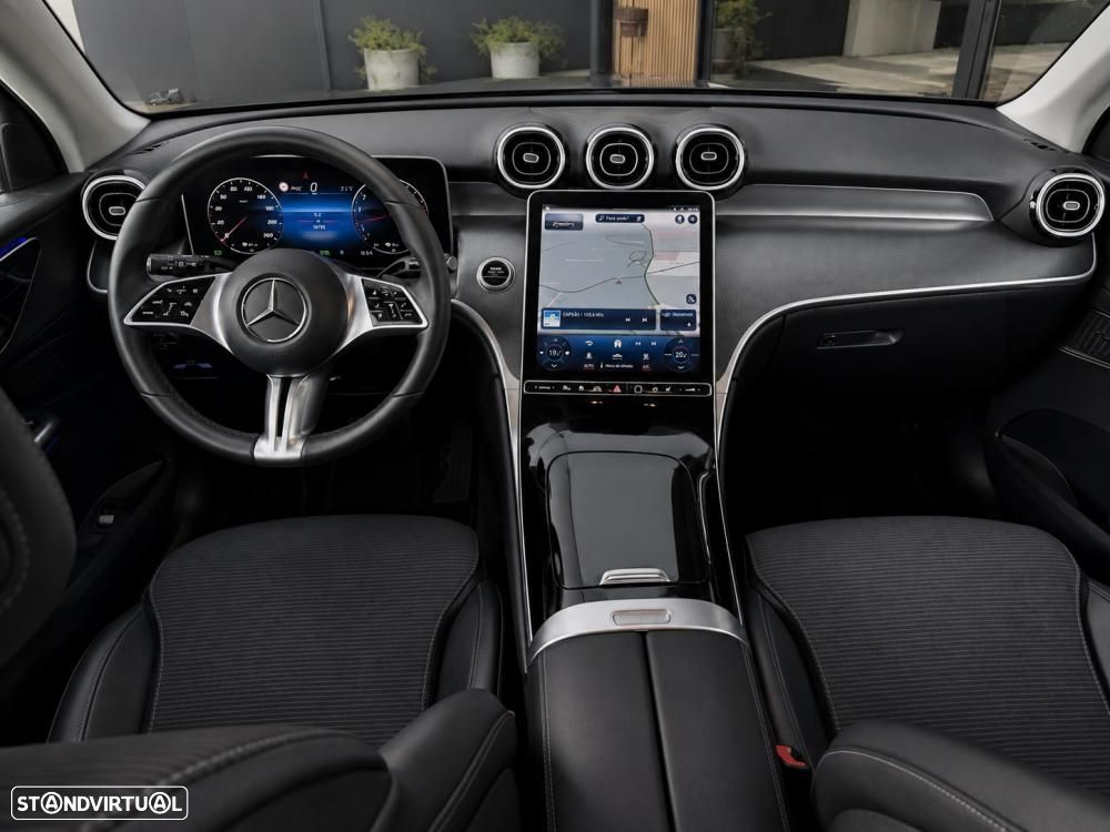 Mercedes-Benz GLC 300 e 4Matic 9G-TRONIC Avantgarde Advanced - 4