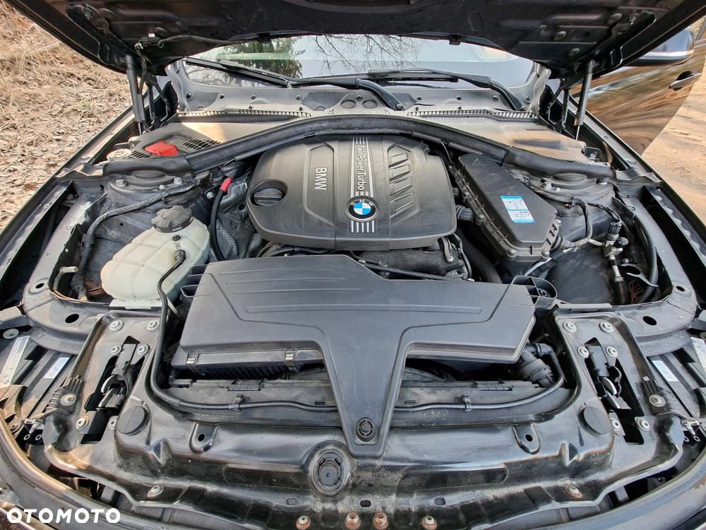 BMW Seria 3 320d - 9