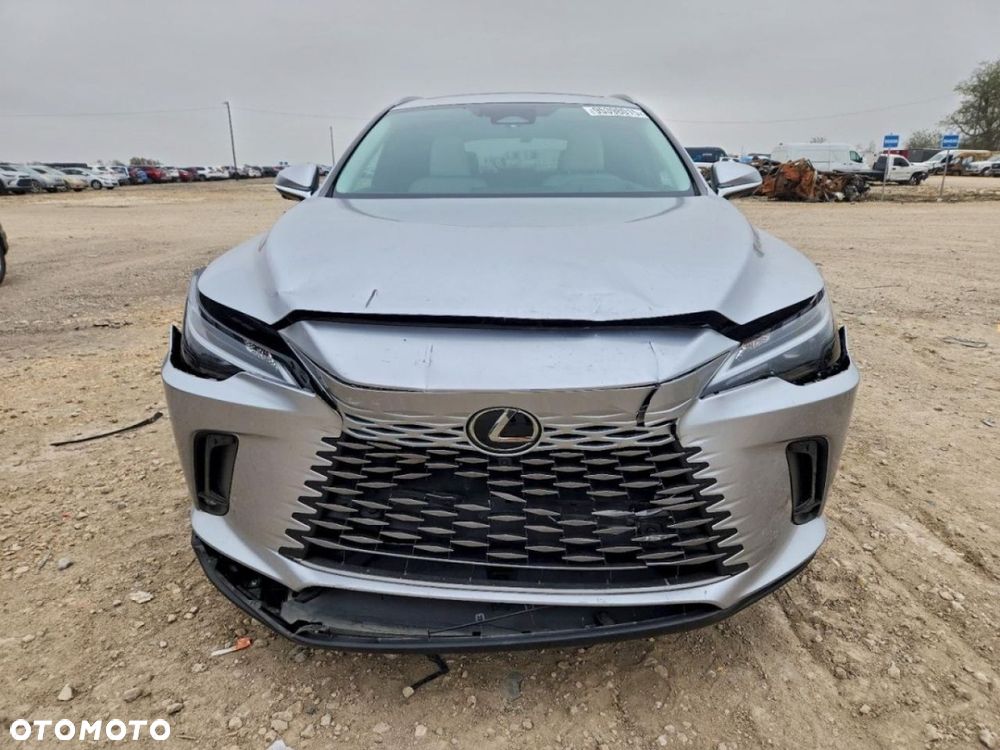 Lexus RX - 5