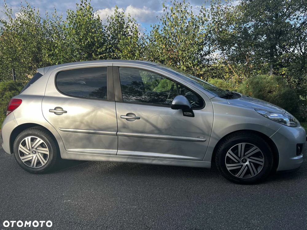 Peugeot 207 1.6 HDi Trendy 99g - 2