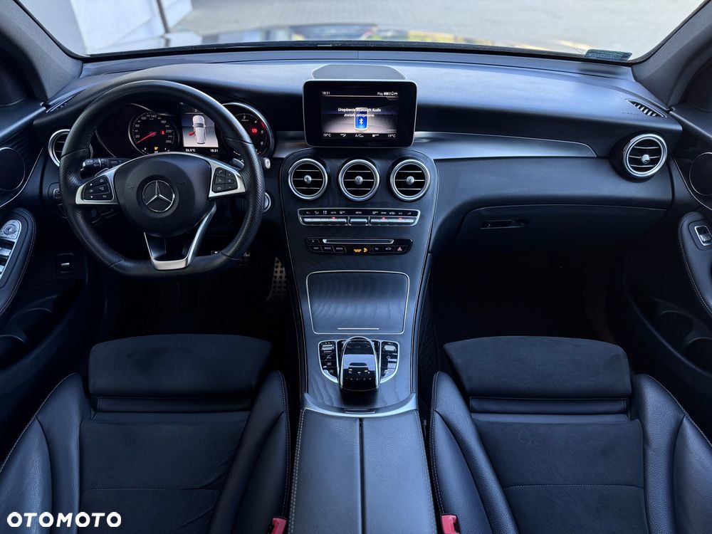 Mercedes-Benz GLC 220 d 4Matic 9G-TRONIC - 23