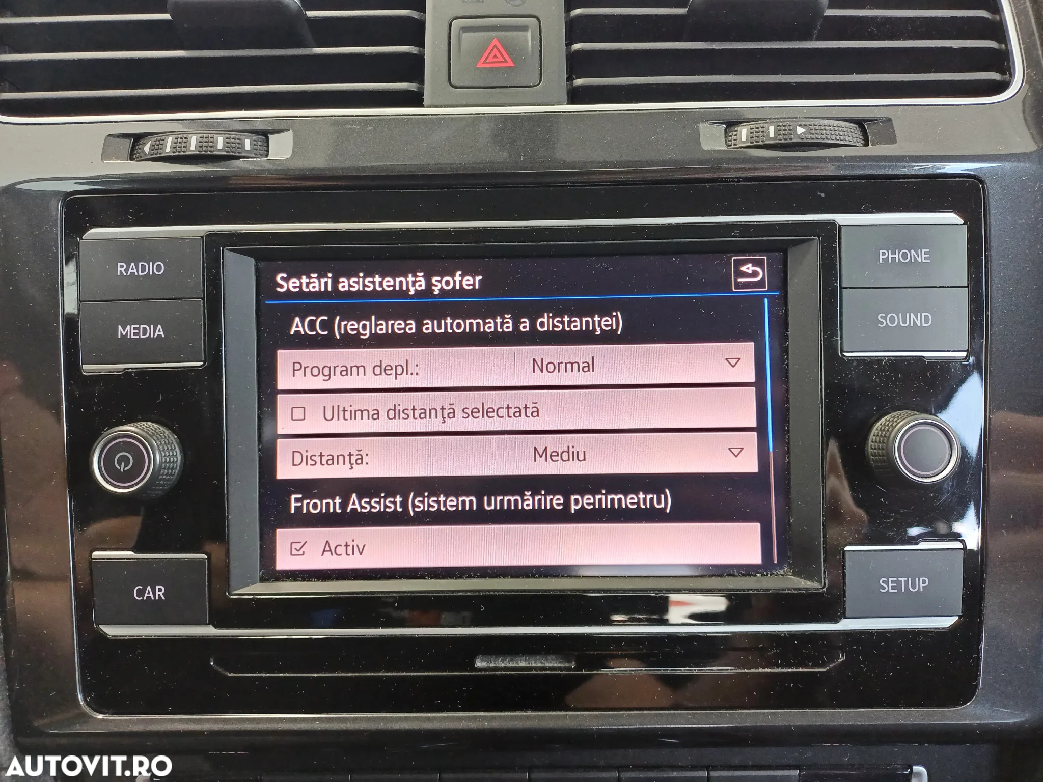 Volkswagen Golf 1.6 TDI Comfortline - 17
