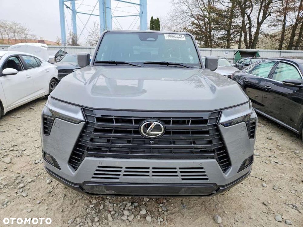 Lexus GX - 7
