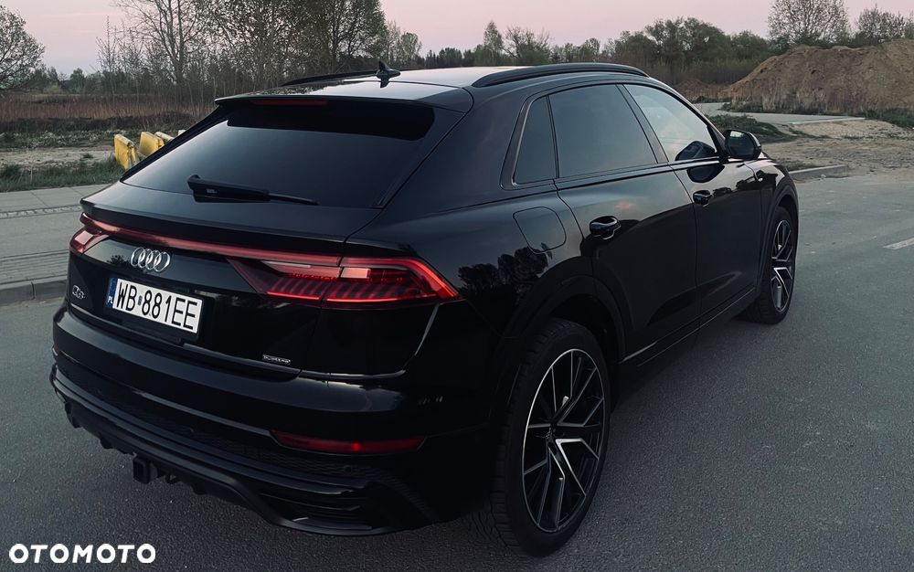 Audi Q8 - 2